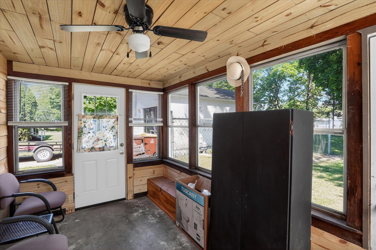 728 W Hanover Street Property Photo 9