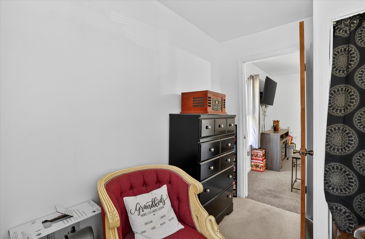 728 W Hanover Street Property Photo 20