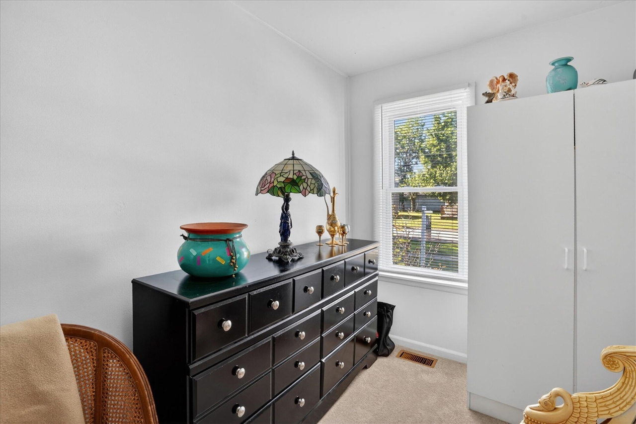 728 W Hanover Street Property Photo 37