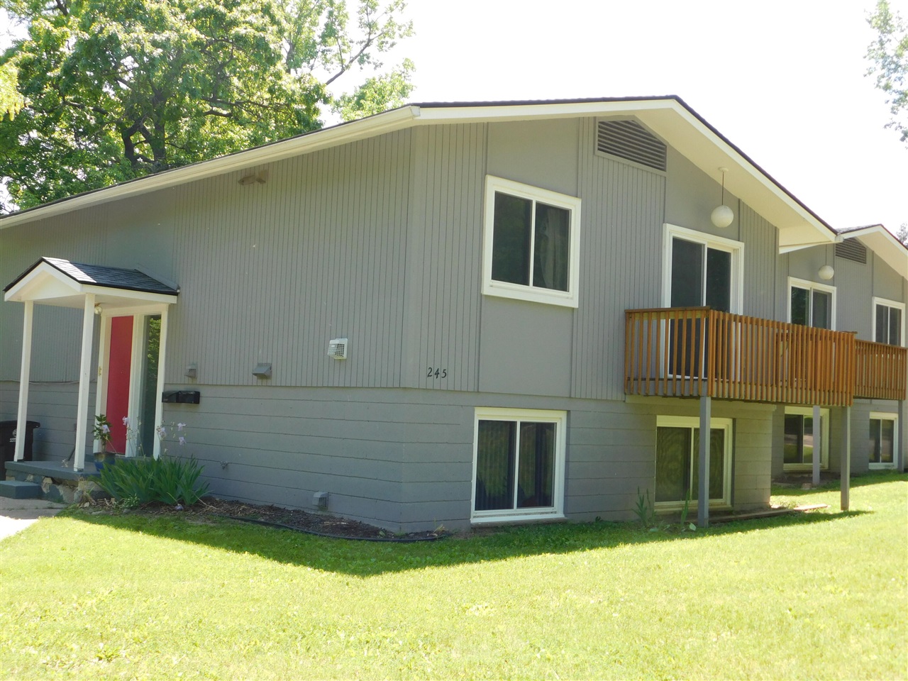 245 Brookridge Court Property Photo 1