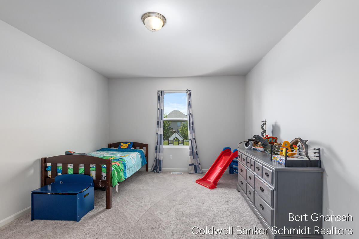8376 N Oaks Court Property Photo 27