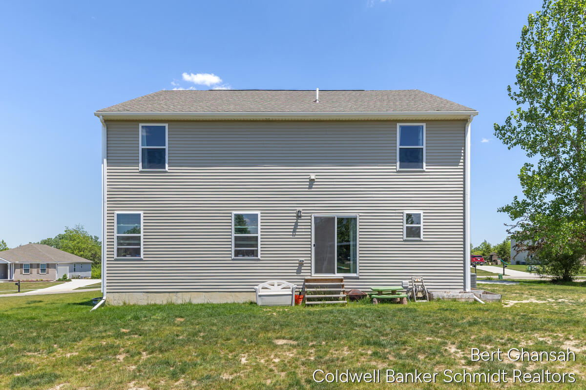8376 N Oaks Court Property Photo 37