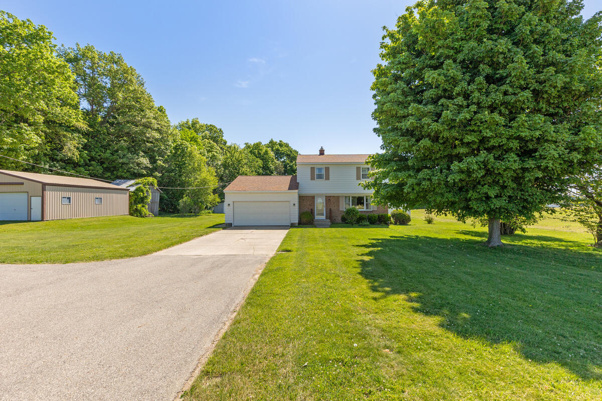 1114 48th Avenue Property Photo 1