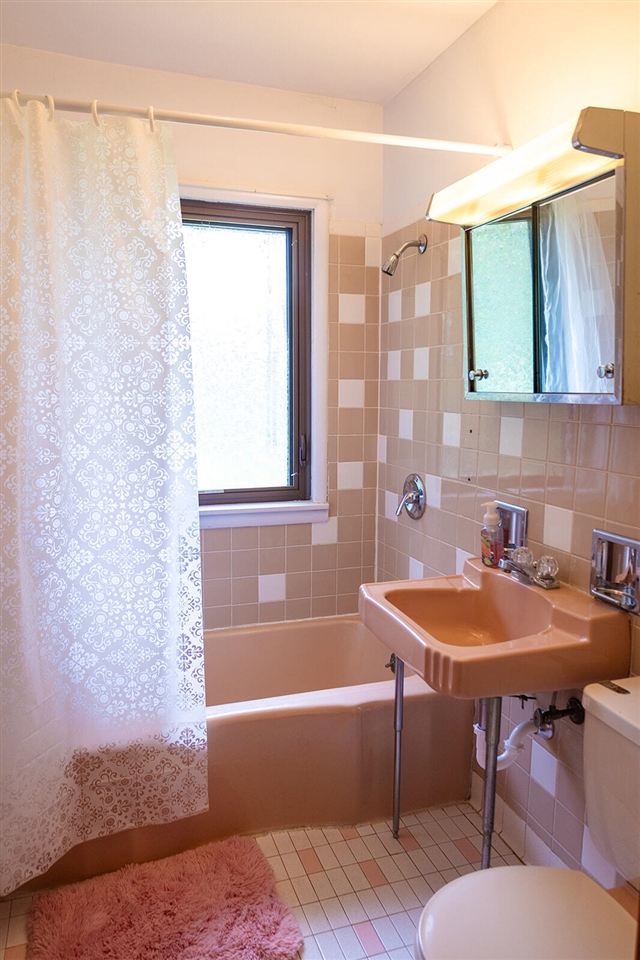 1359 Bell Avenue Property Photo 11