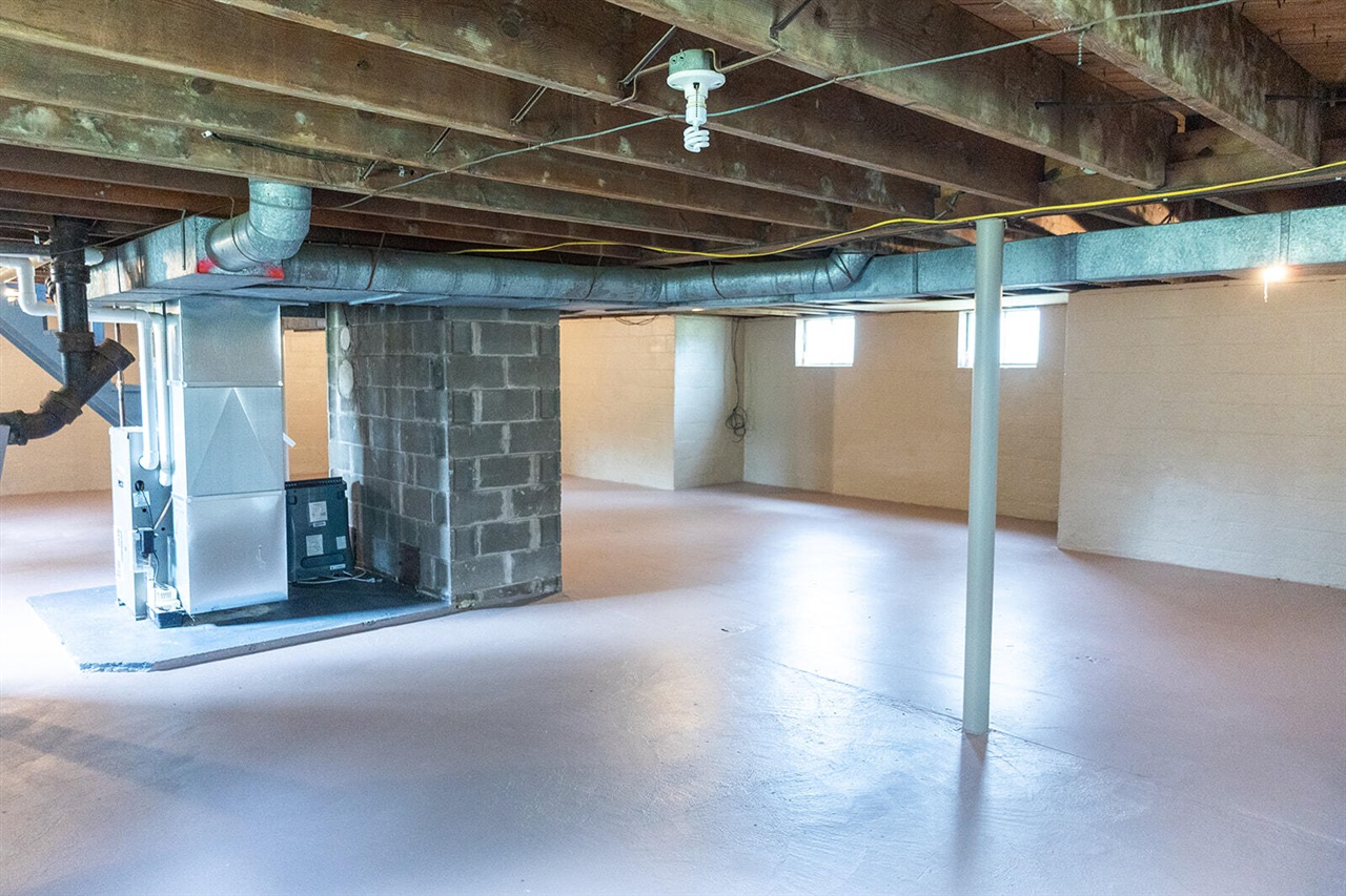 1359 Bell Avenue Property Photo 14