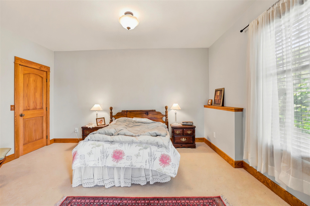 7352 Hallridge Drive Property Photo 38
