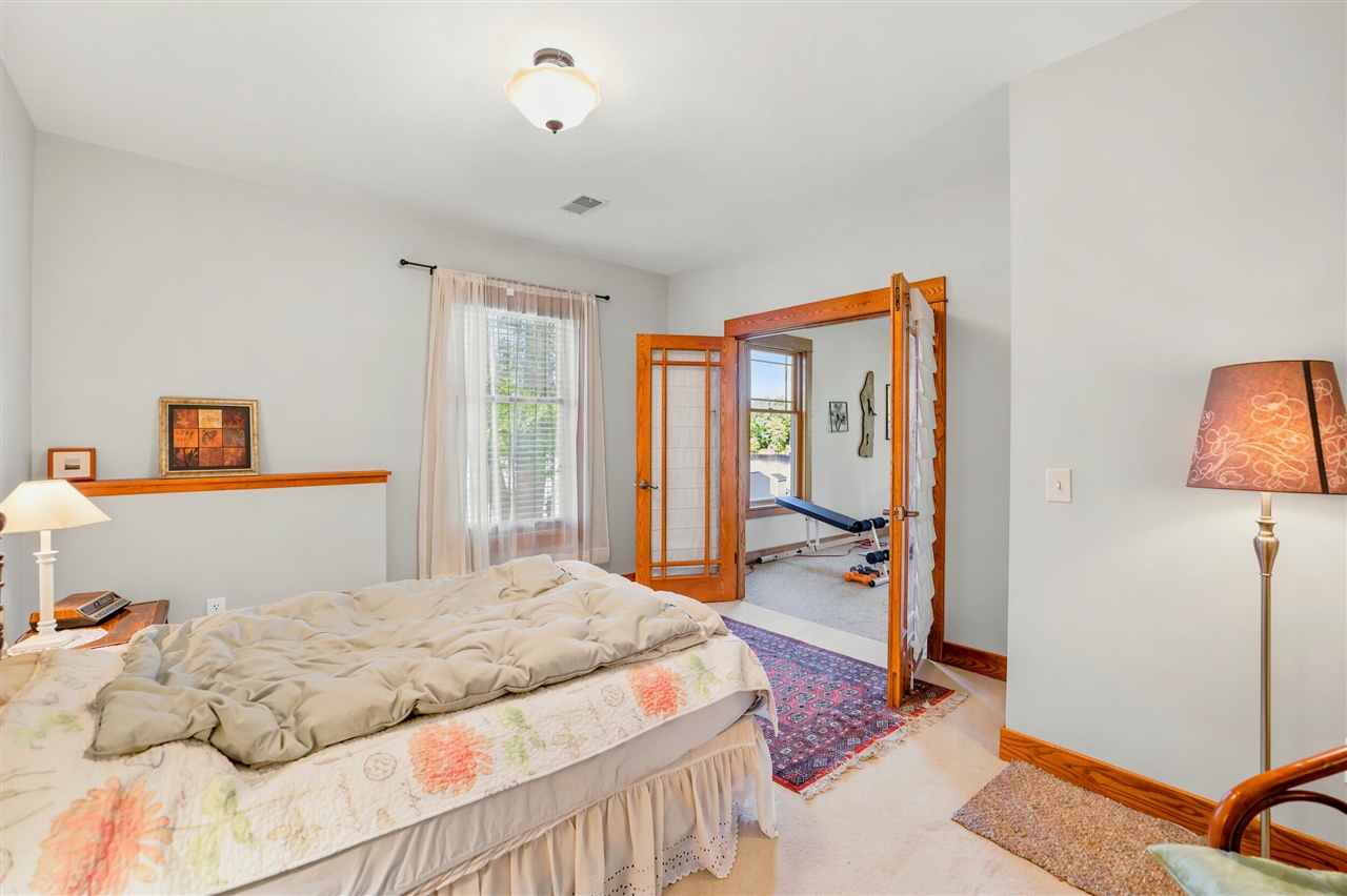 7352 Hallridge Drive Property Photo 39