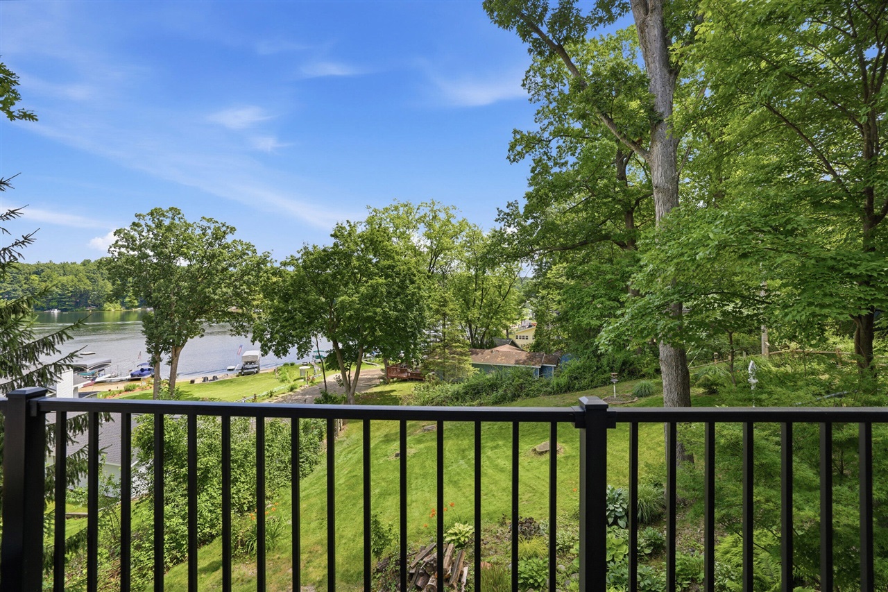 7352 Hallridge Drive Property Photo 48