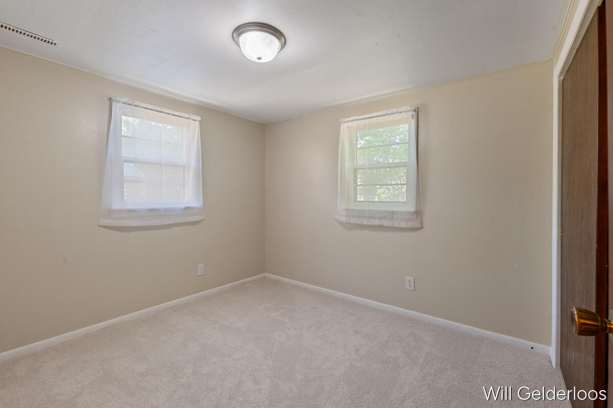 18519 Arthur Road Property Photo 16