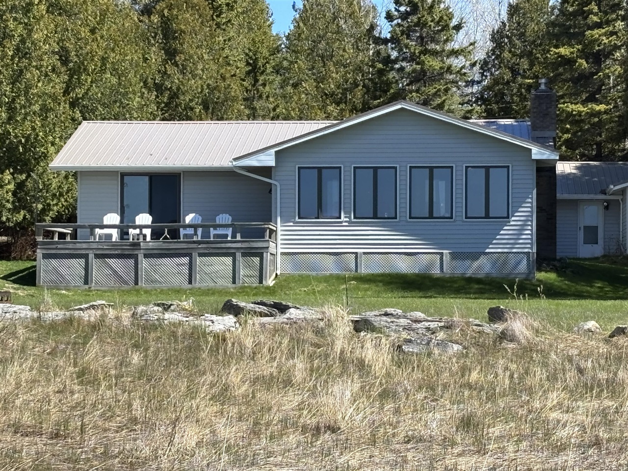 11983 Middle Beach Road Property Photo 1