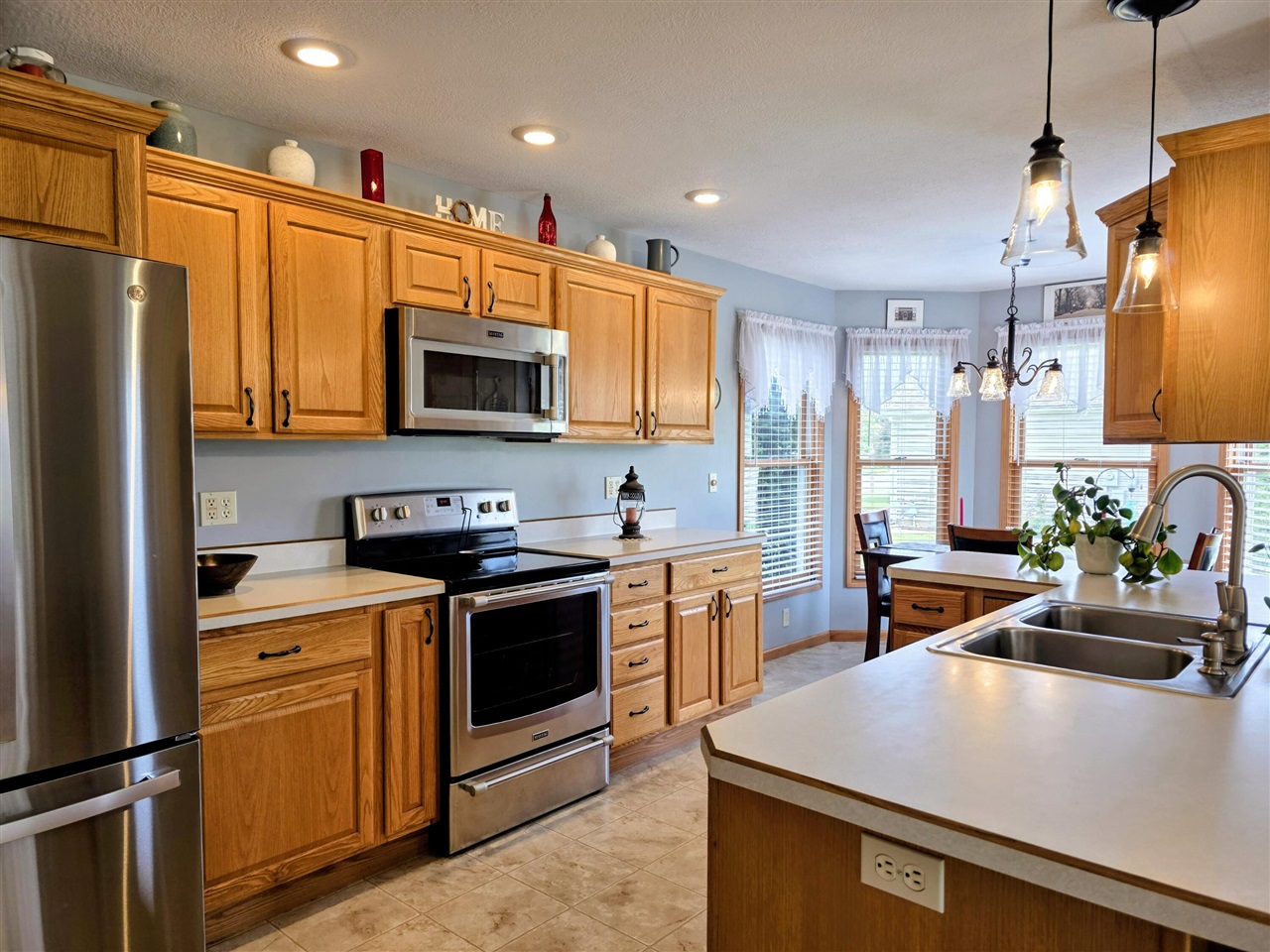 66 Oakwood Drive Property Photo 10