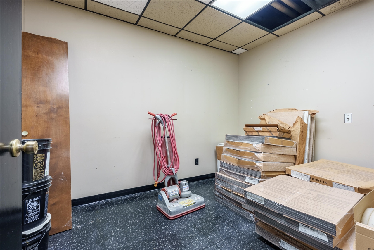 151 S Rose Street Property Photo 13