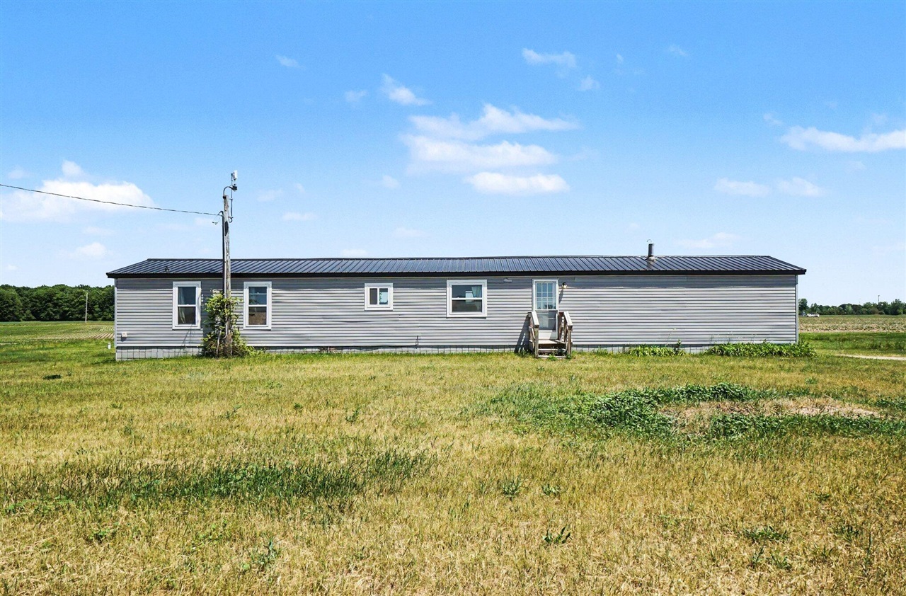 4545 Bush Road Property Photo 3