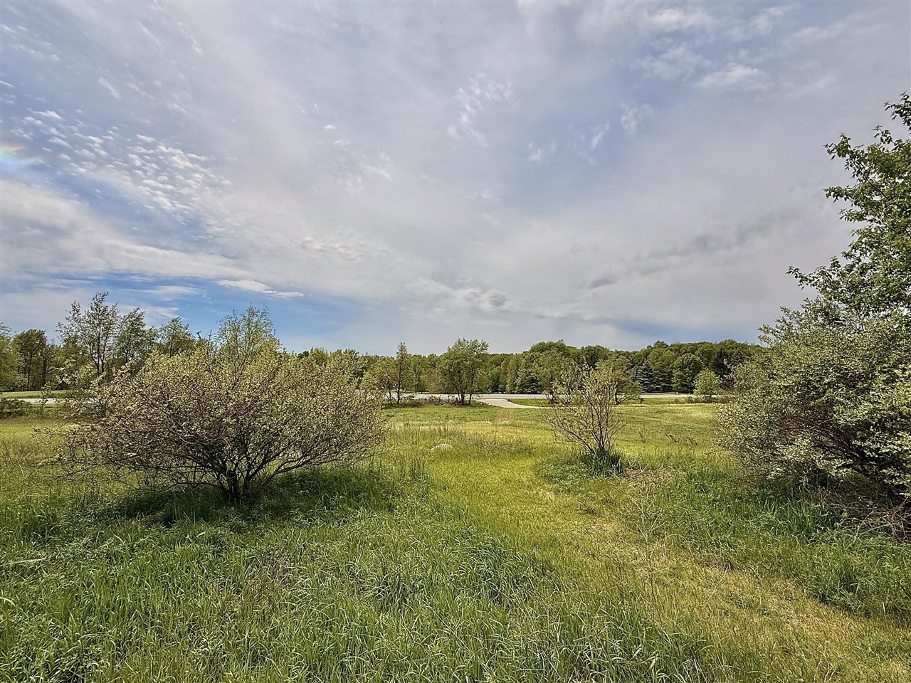 8673 Cannonsburg Road Property Photo 1