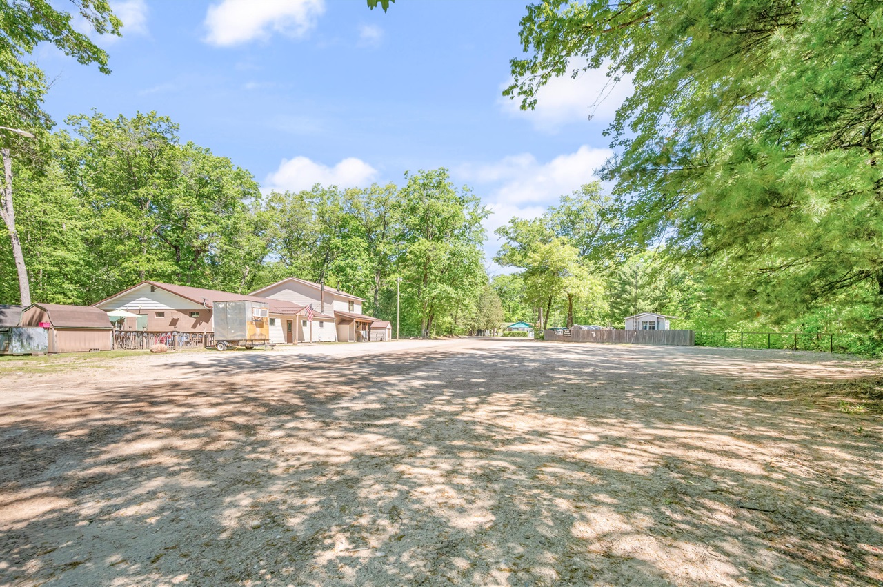 8773 N Golden Rod Boulevard Property Photo 8