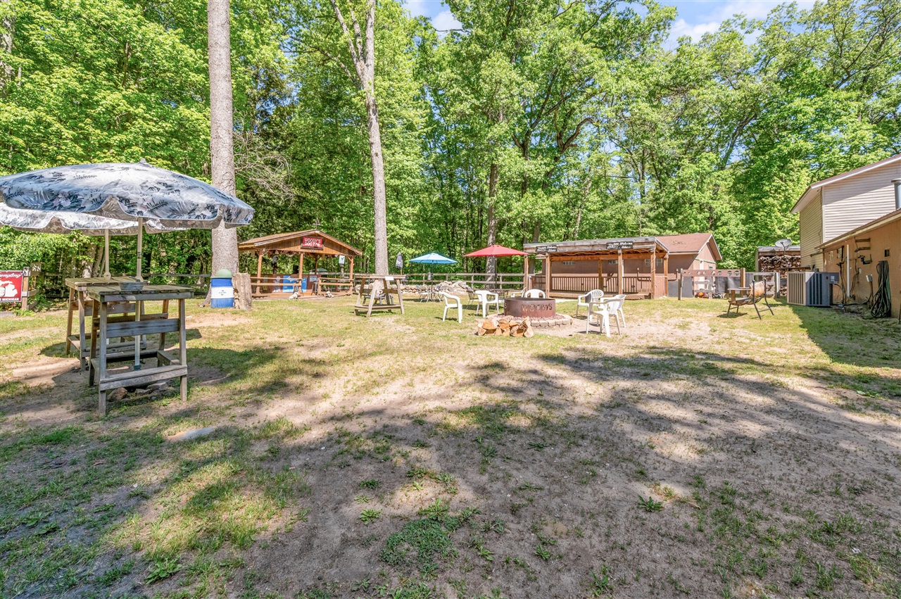 8773 N Golden Rod Boulevard Property Photo 11