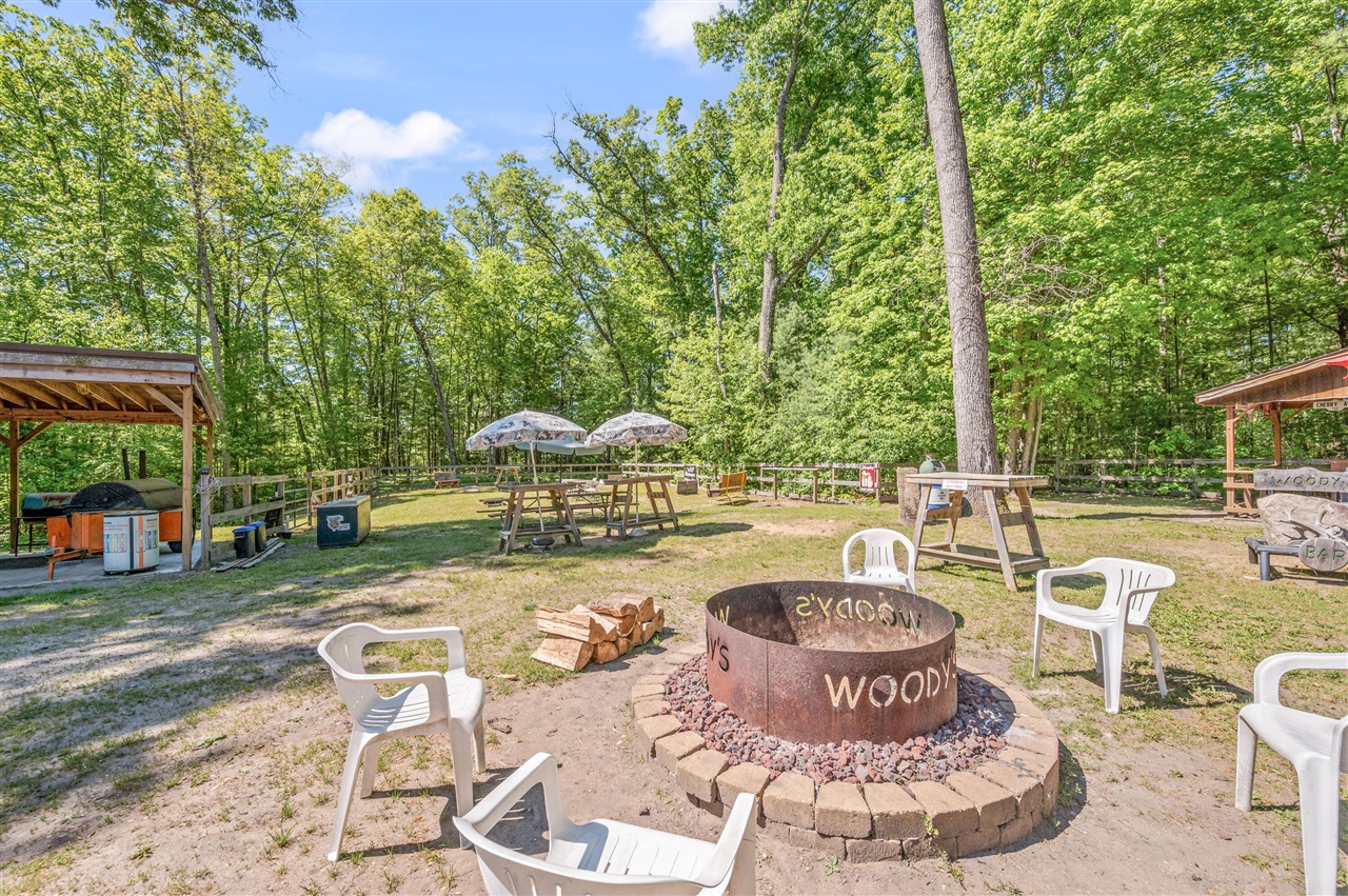 8773 N Golden Rod Boulevard Property Photo 12