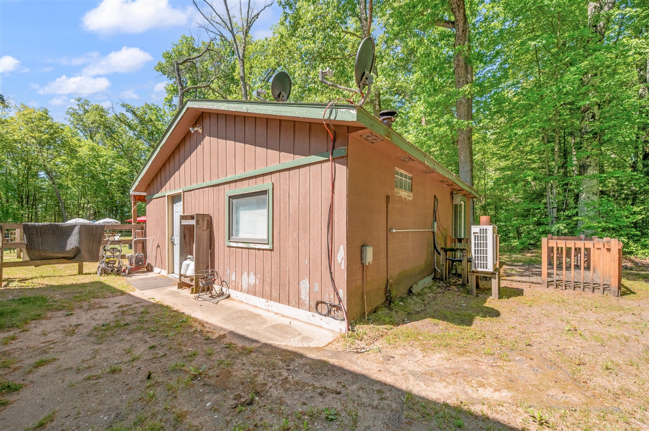 8773 N Golden Rod Boulevard Property Photo 55