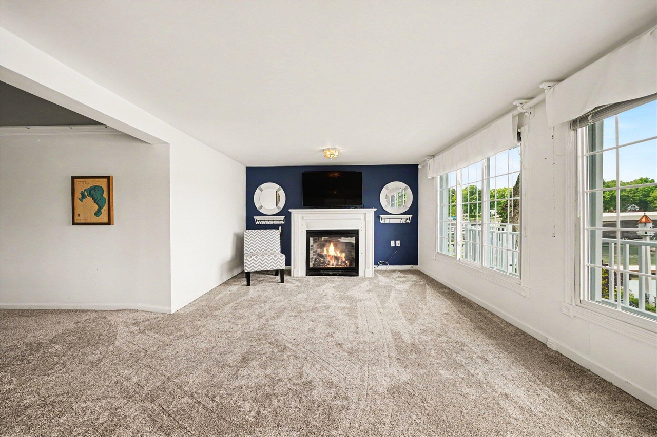 19722 Crescent Beach Road Property Photo 23