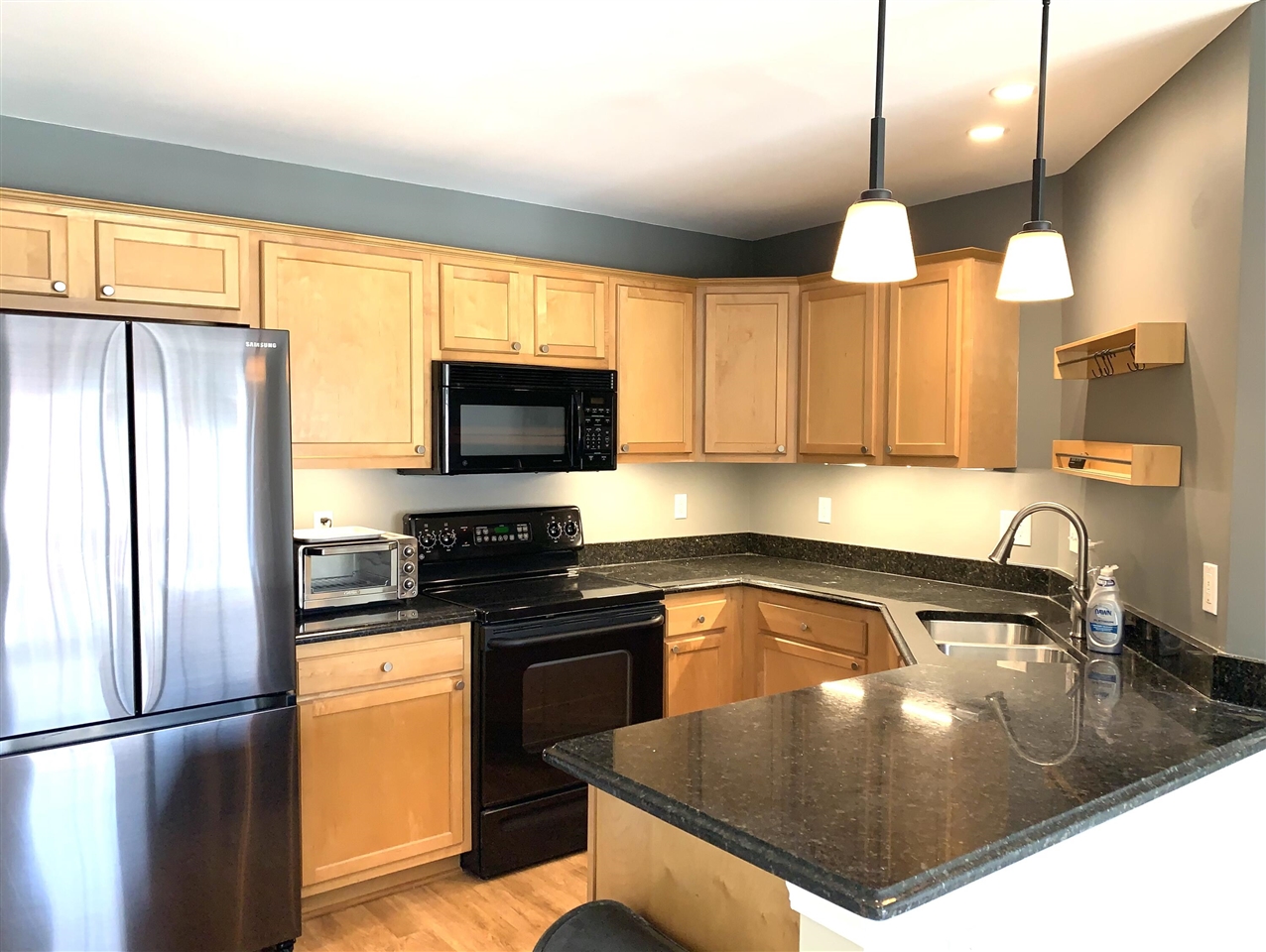 48475 Bridge Way Property Photo 5