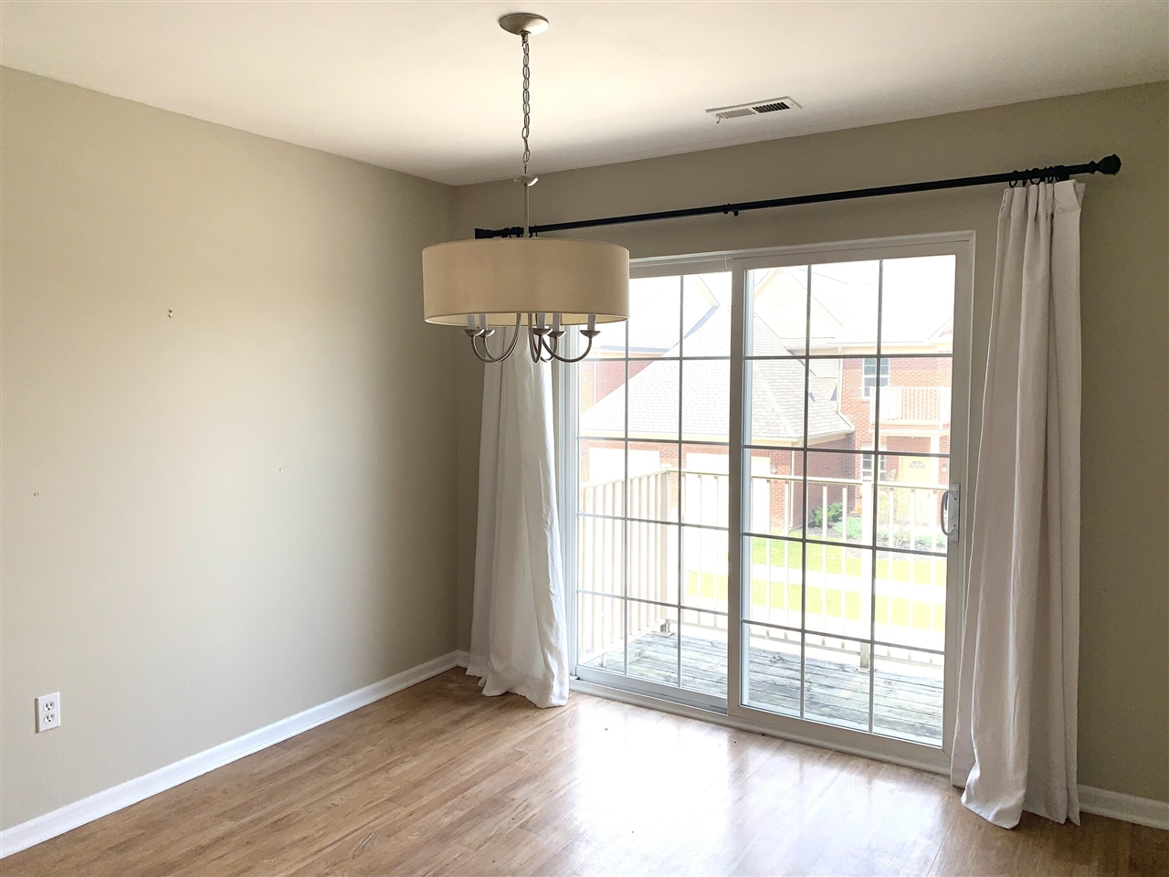 48475 Bridge Way Property Photo 7