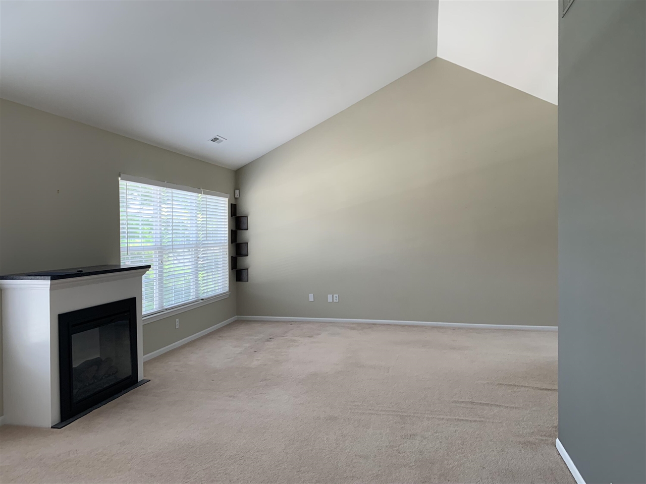 48475 Bridge Way Property Photo 18