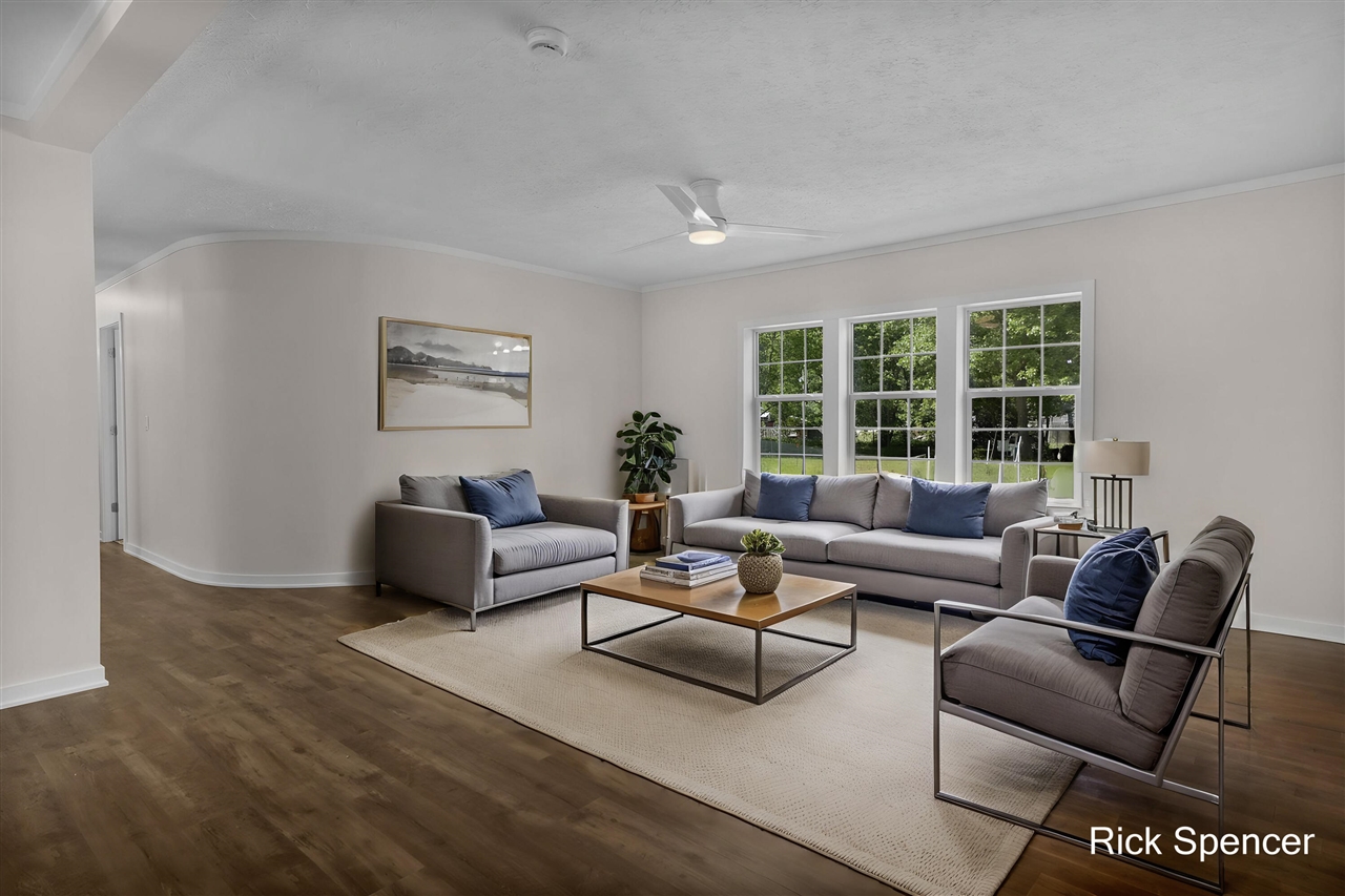 3321 Babylon Road Property Photo 3
