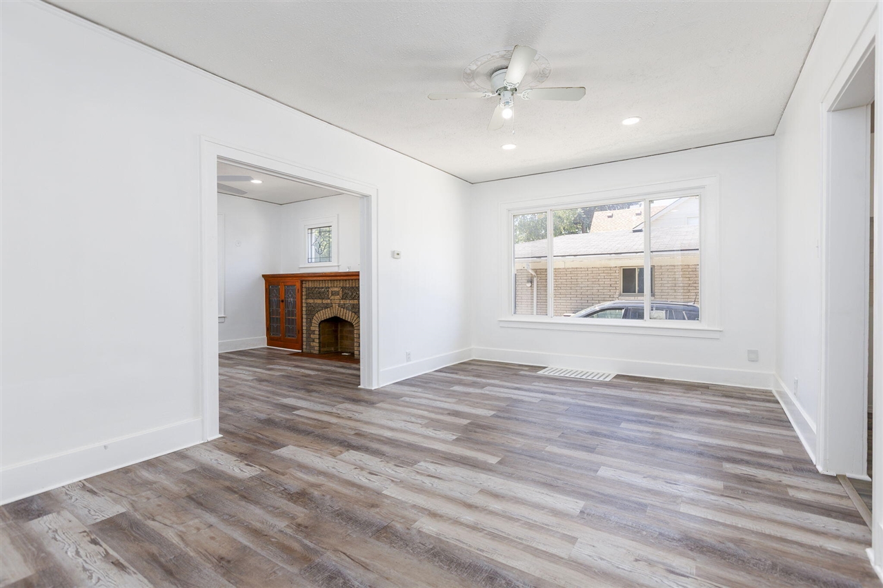 7359 Engleman Avenue Property Photo 12