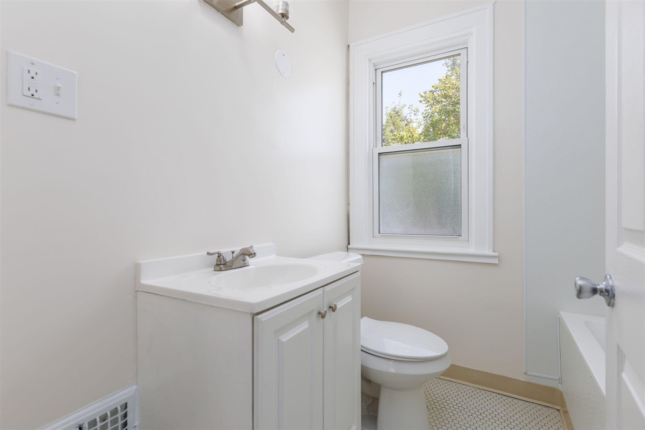 7359 Engleman Avenue Property Photo 20