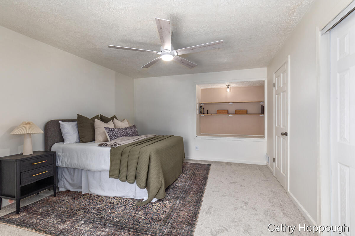641 N Jackson Street Property Photo 21