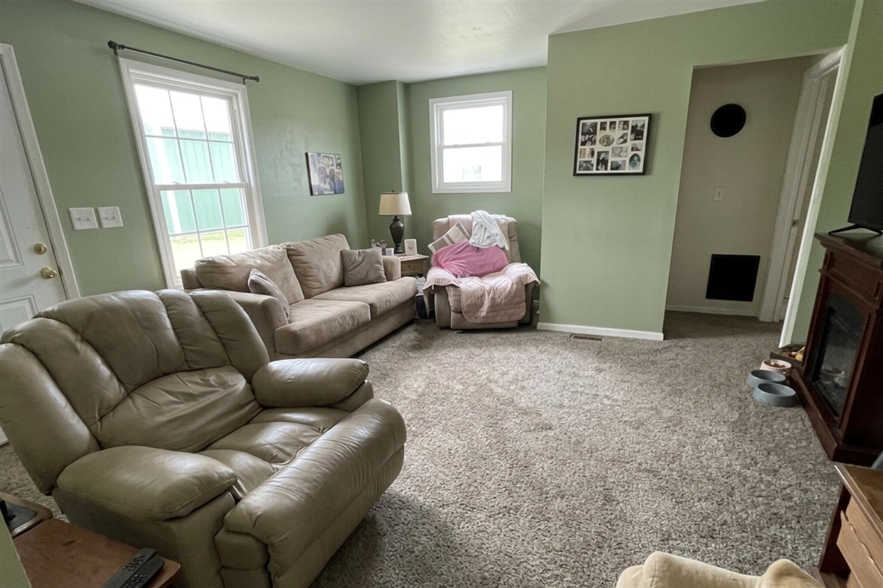 5325 Spring Arbor Road Property Photo 7