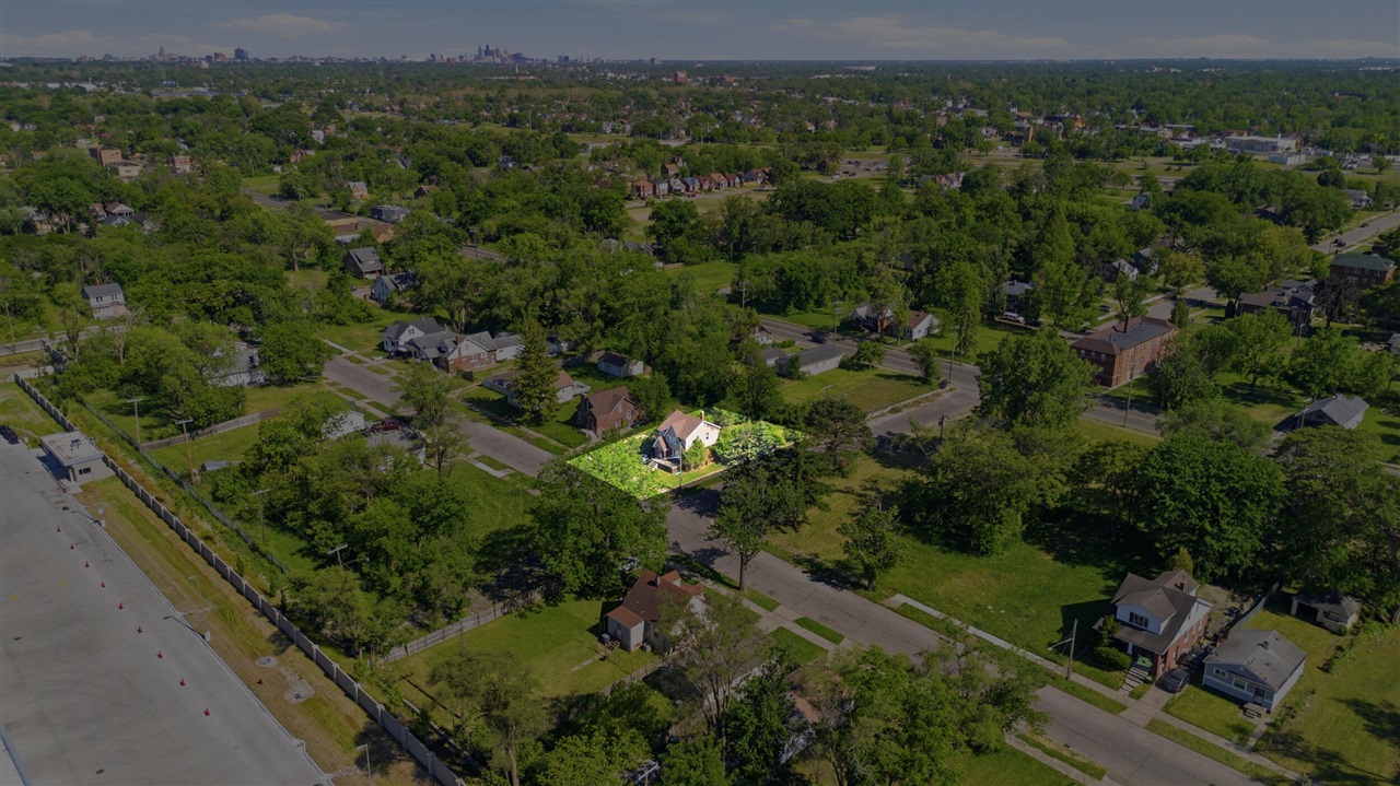 13207 Compass Street Property Photo 7