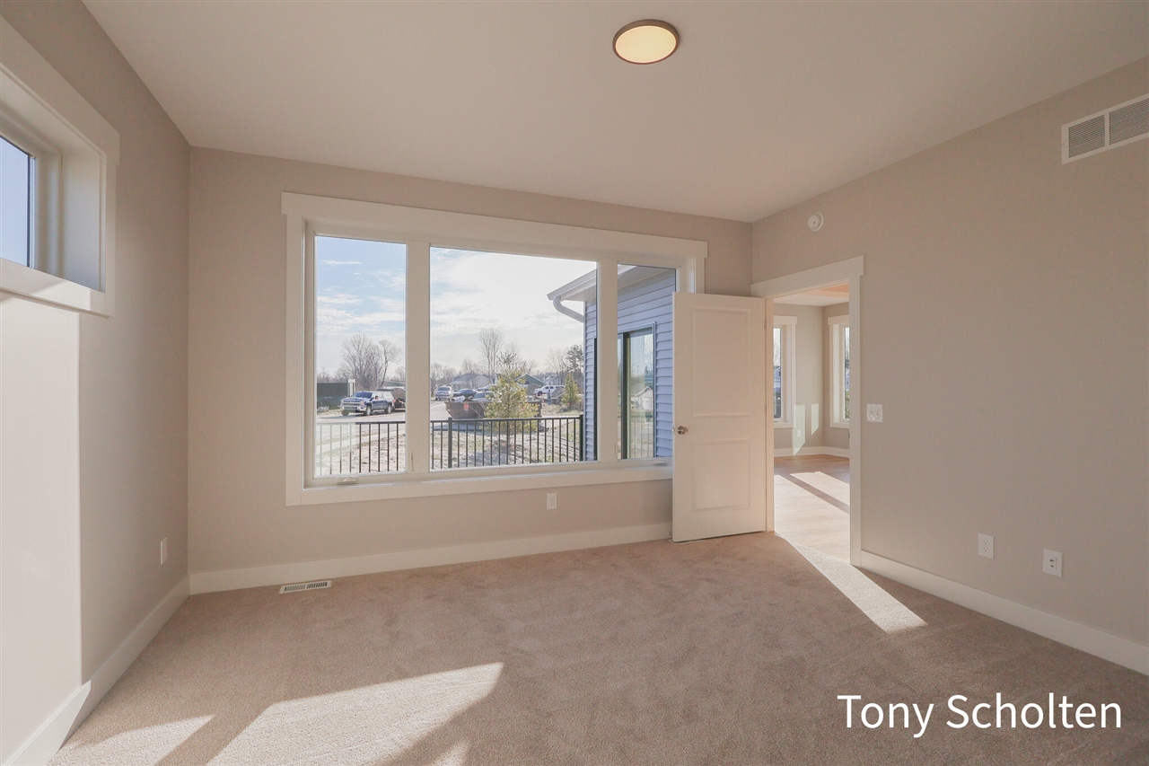 6315 Blendon Woods Drive Property Photo 14