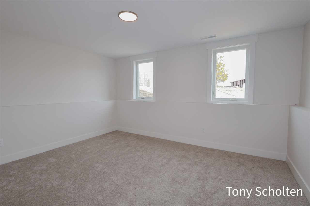 6315 Blendon Woods Drive Property Photo 19