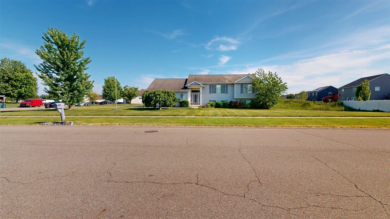 2308 Mary Beth Lane Property Photo 1