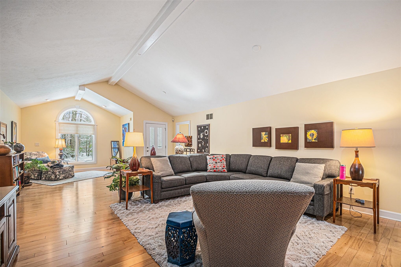 1209 Morris Drive Property Photo 6