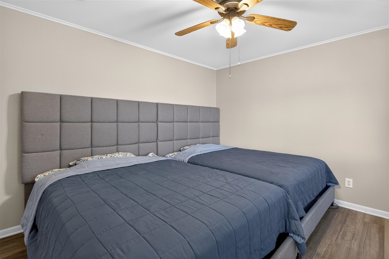 11939 Greenbriar Drive Property Photo 30