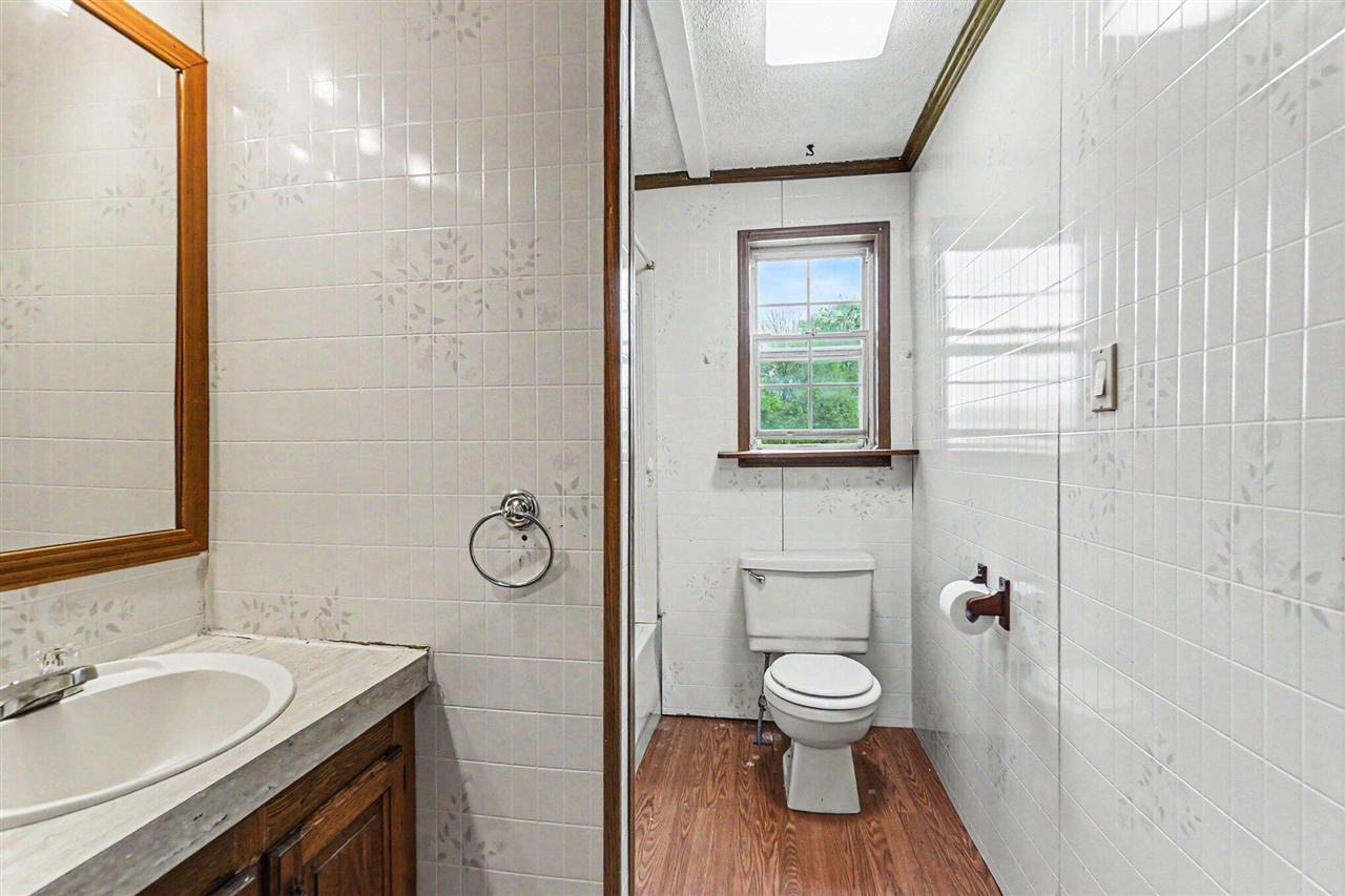 10967 S Hawkins Road Property Photo 6