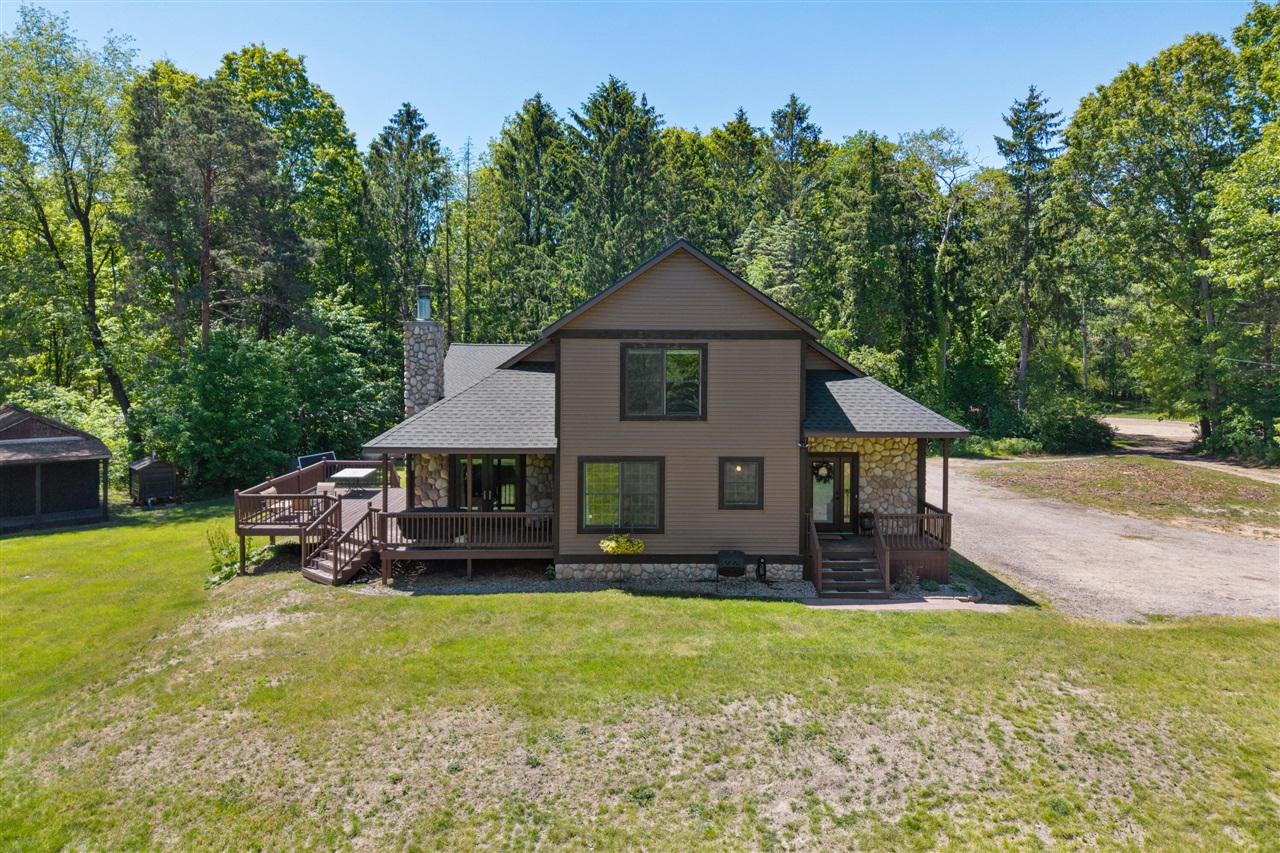 13324 Hickory Road Property Photo 1