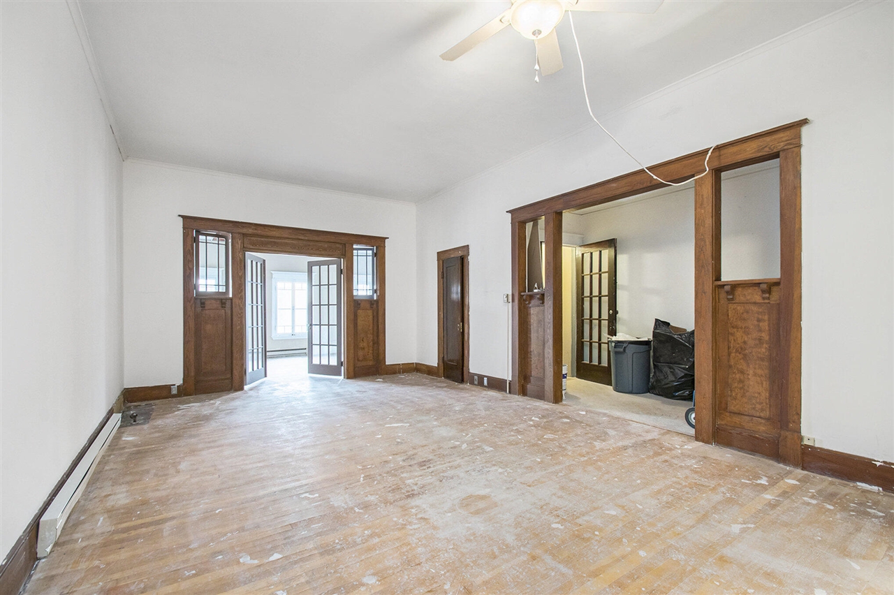111 Commercial Street Property Photo 24