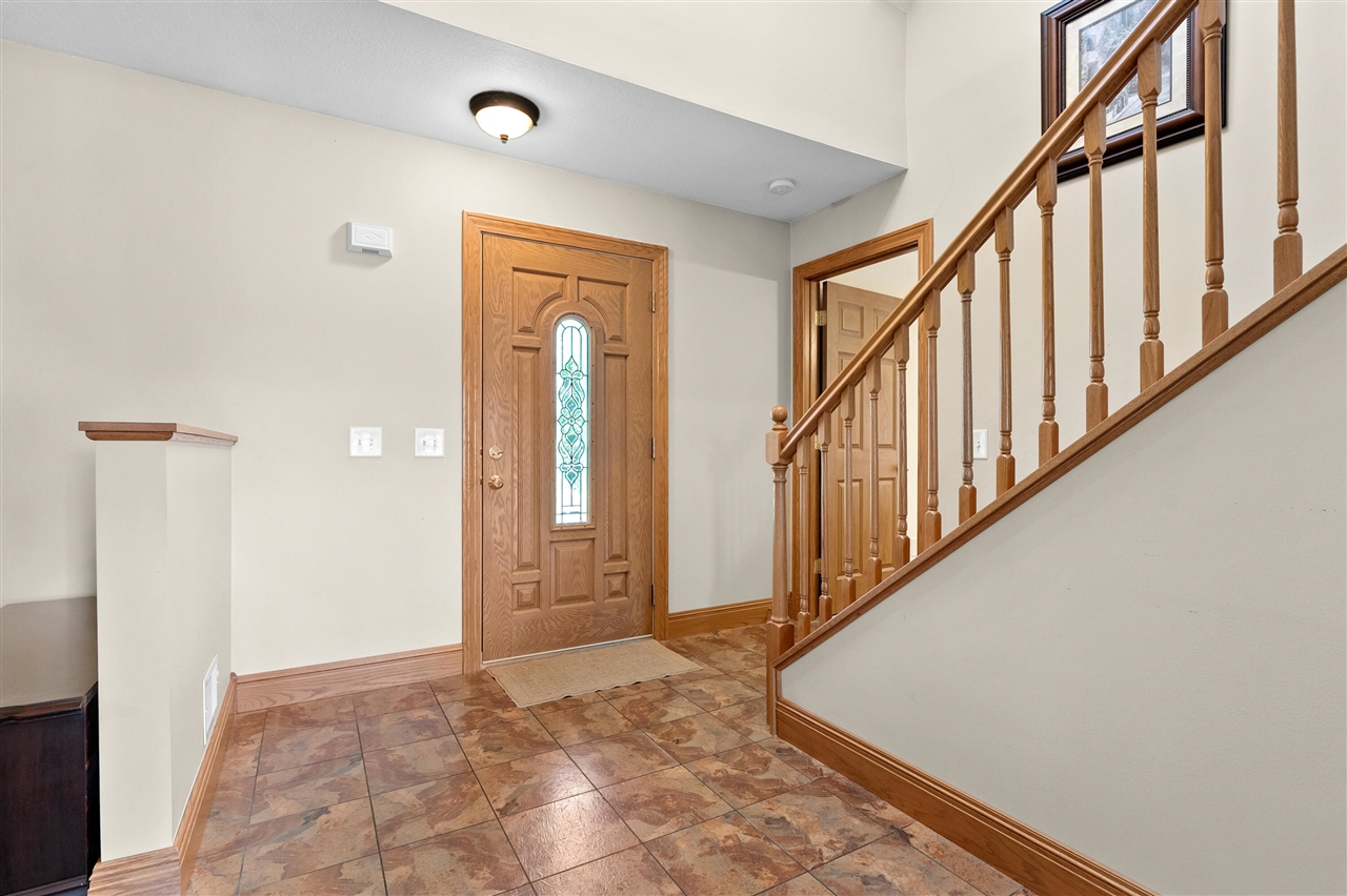 13124 A Drive Property Photo 2
