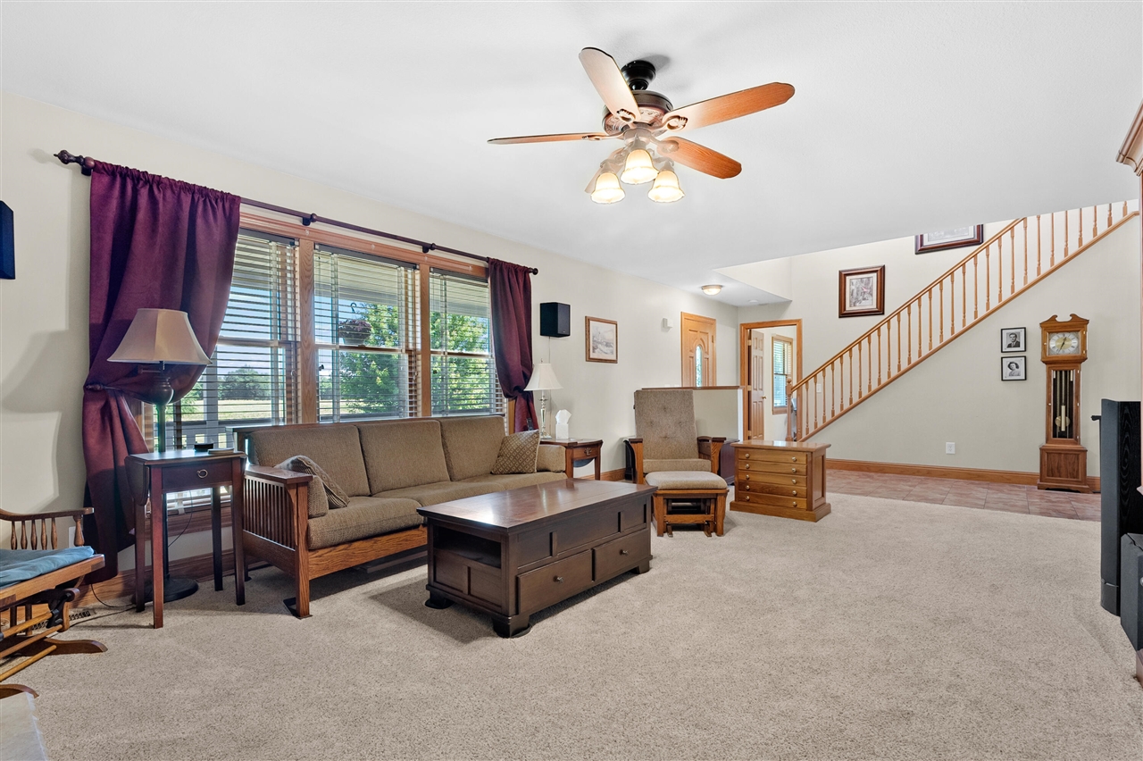 13124 A Drive Property Photo 6