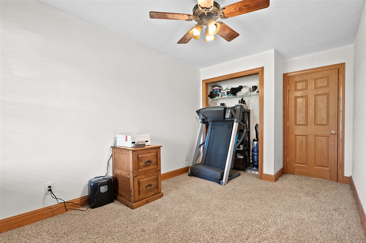 13124 A Drive Property Photo 17