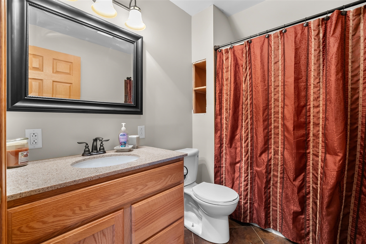 13124 A Drive Property Photo 28