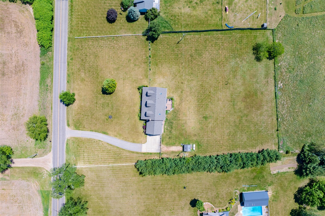13124 A Drive Property Photo 53