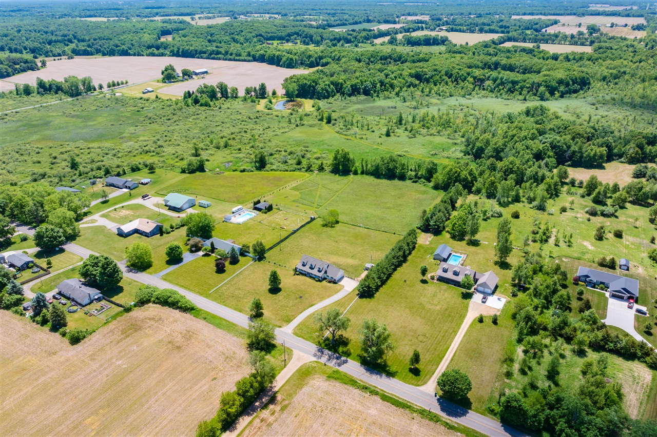 13124 A Drive Property Photo 60