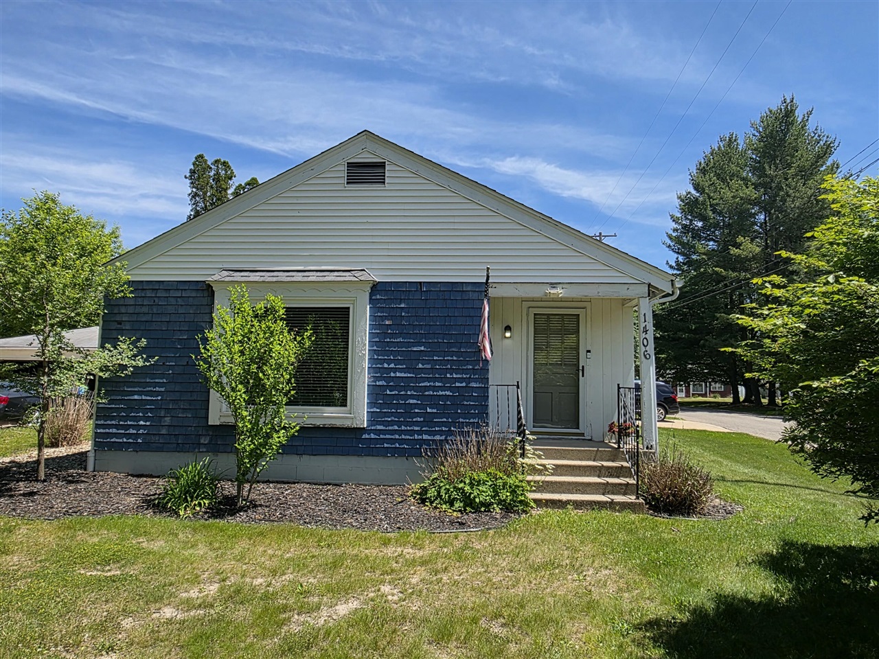1406 Covell Avenue Property Photo 1