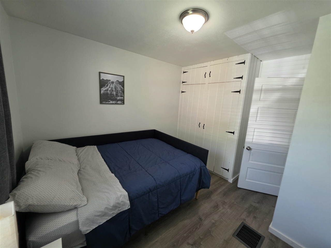 1406 Covell Avenue Property Photo 17