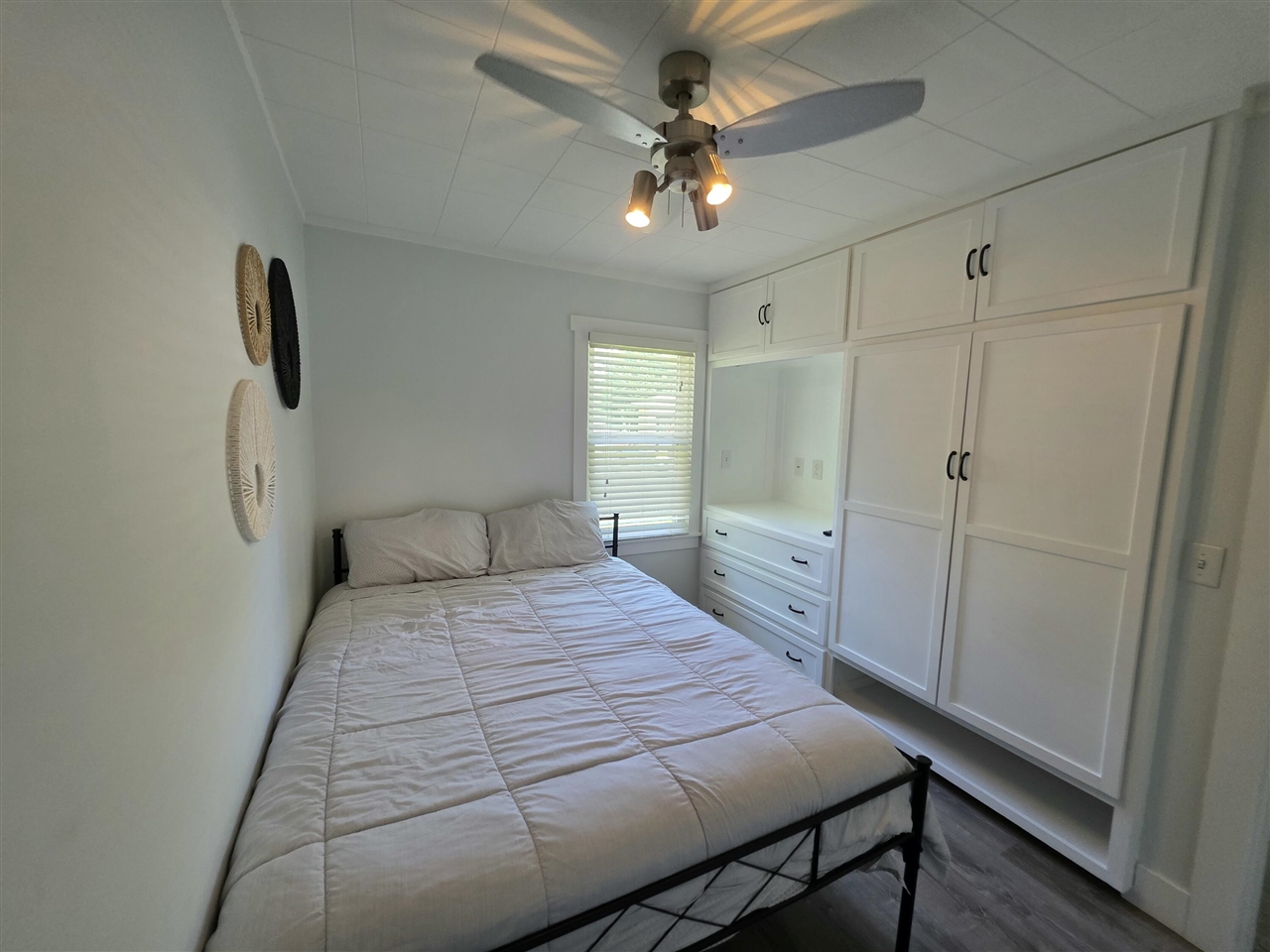 1406 Covell Avenue Property Photo 19