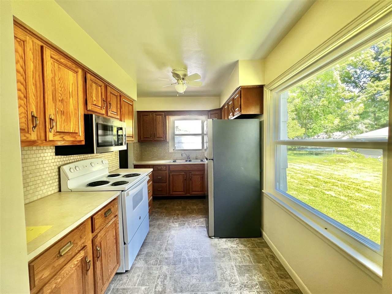 101 N Jackson Street Property Photo 20